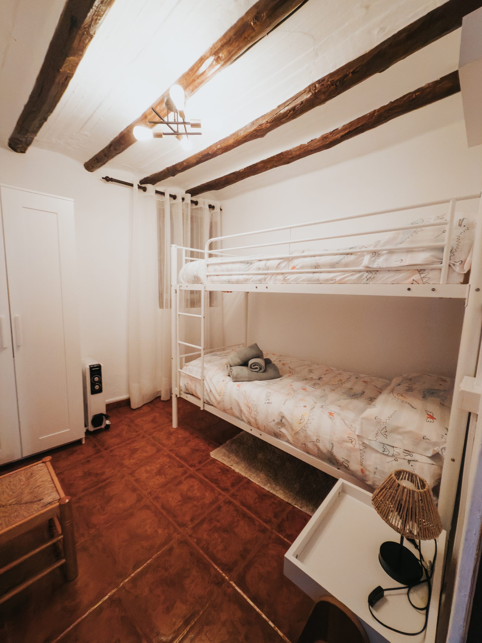 Habitación con literas para los niños